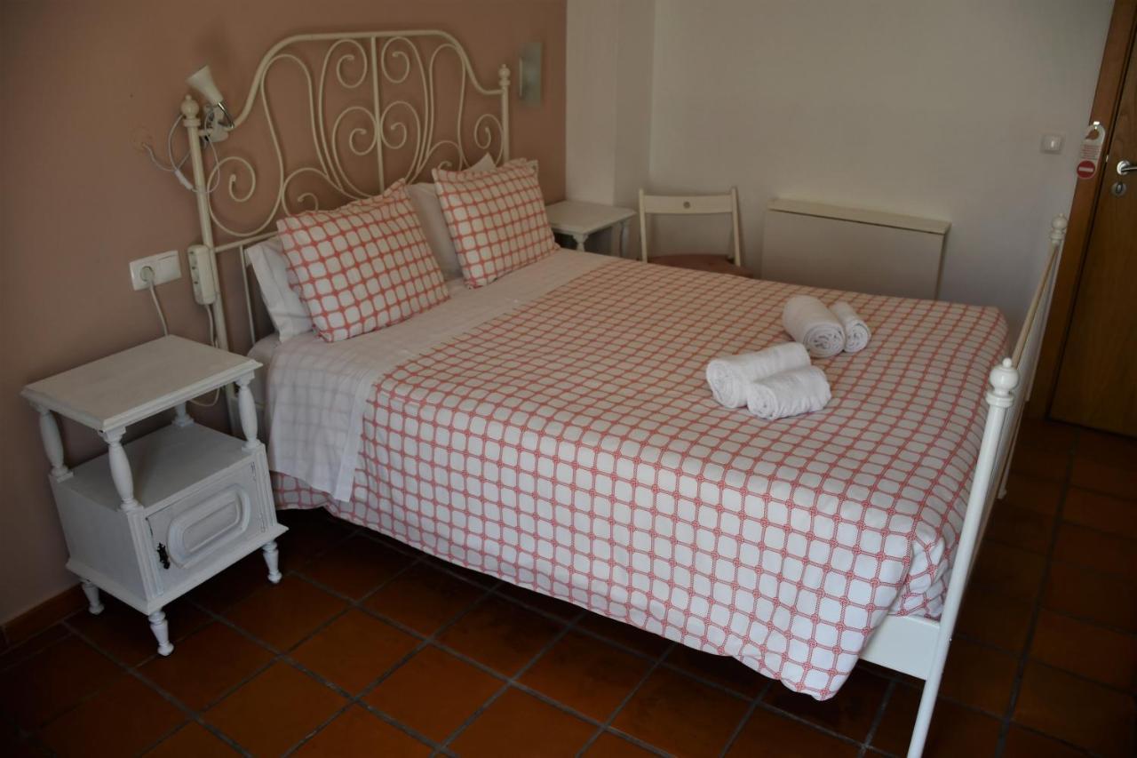 Alojamentos Vitinho - Vila Nova Milfontes Vila Nova de Milfontes Kültér fotó