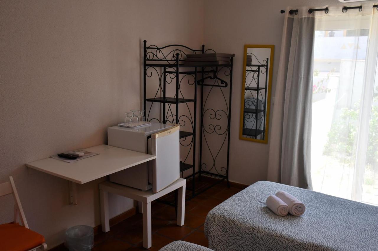 Alojamentos Vitinho - Vila Nova Milfontes Vila Nova de Milfontes Kültér fotó